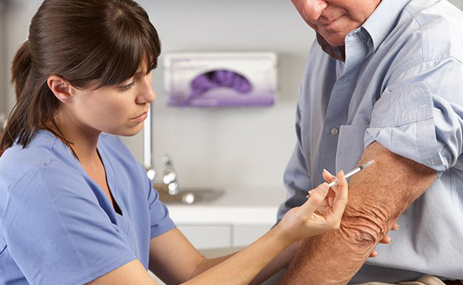 Vắc-xin bảo vệ con người trước các tác nhân gây hại