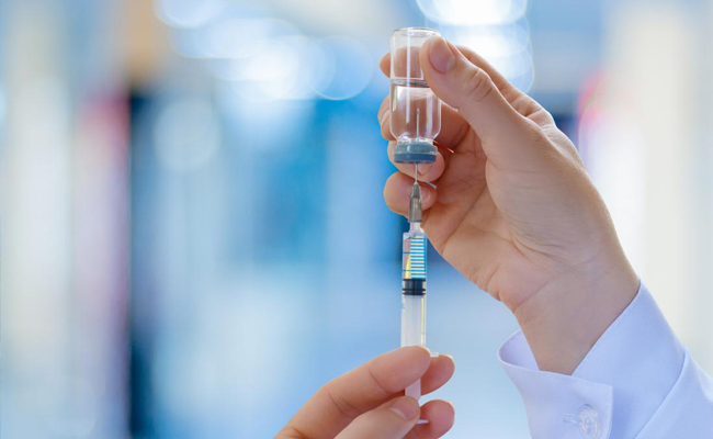 Vắc-xin bảo vệ con người trước các tác nhân gây hại