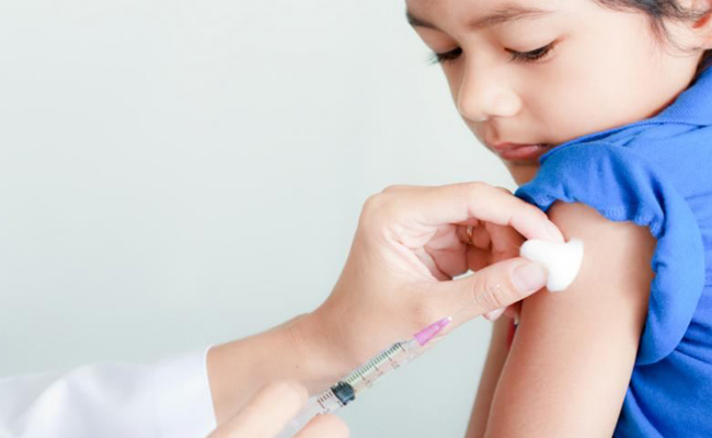 Vắc-xin bảo vệ con người trước các tác nhân gây hại